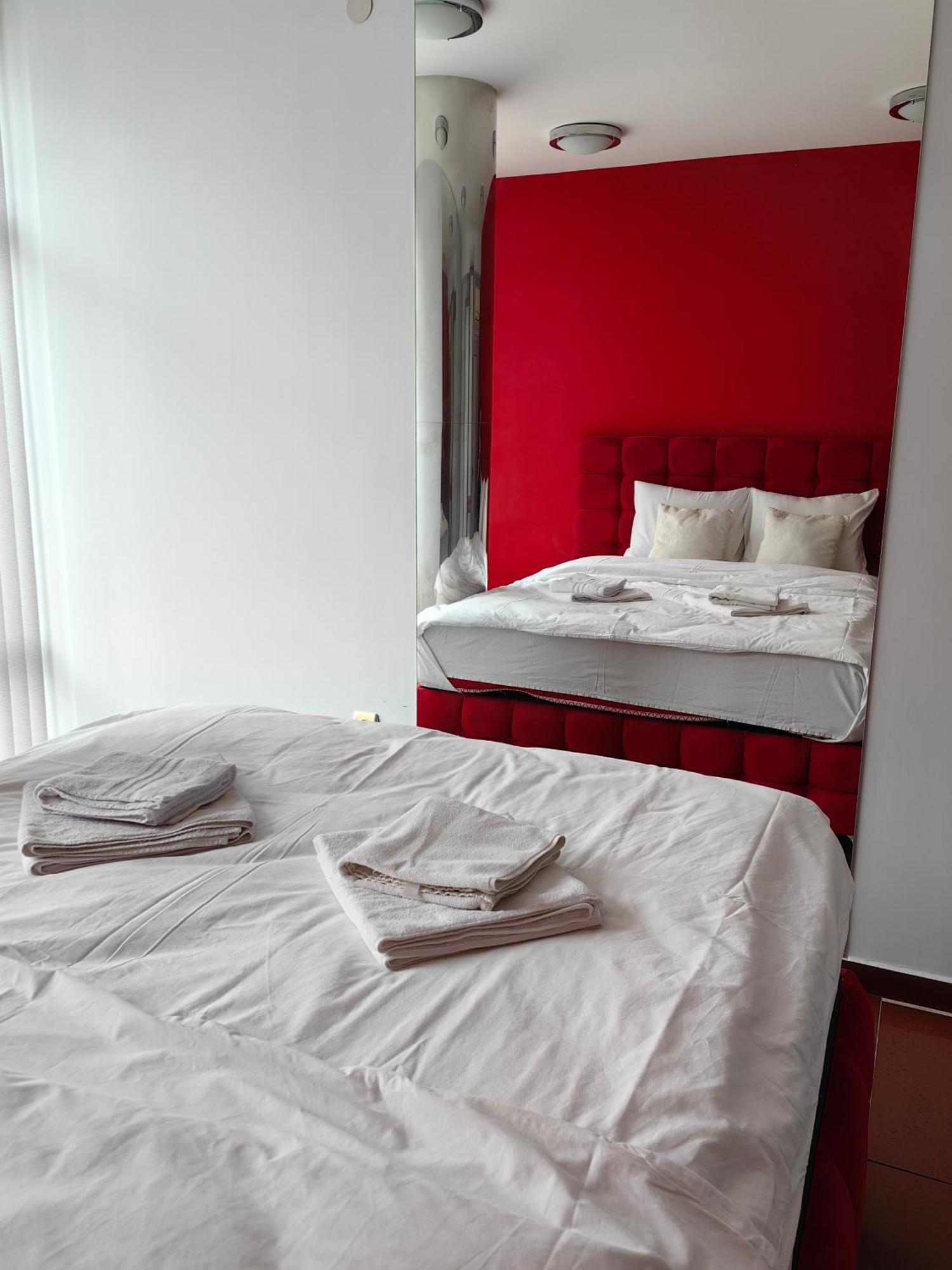 2 Bedrooms Apartment. Plovdiv Exterior foto