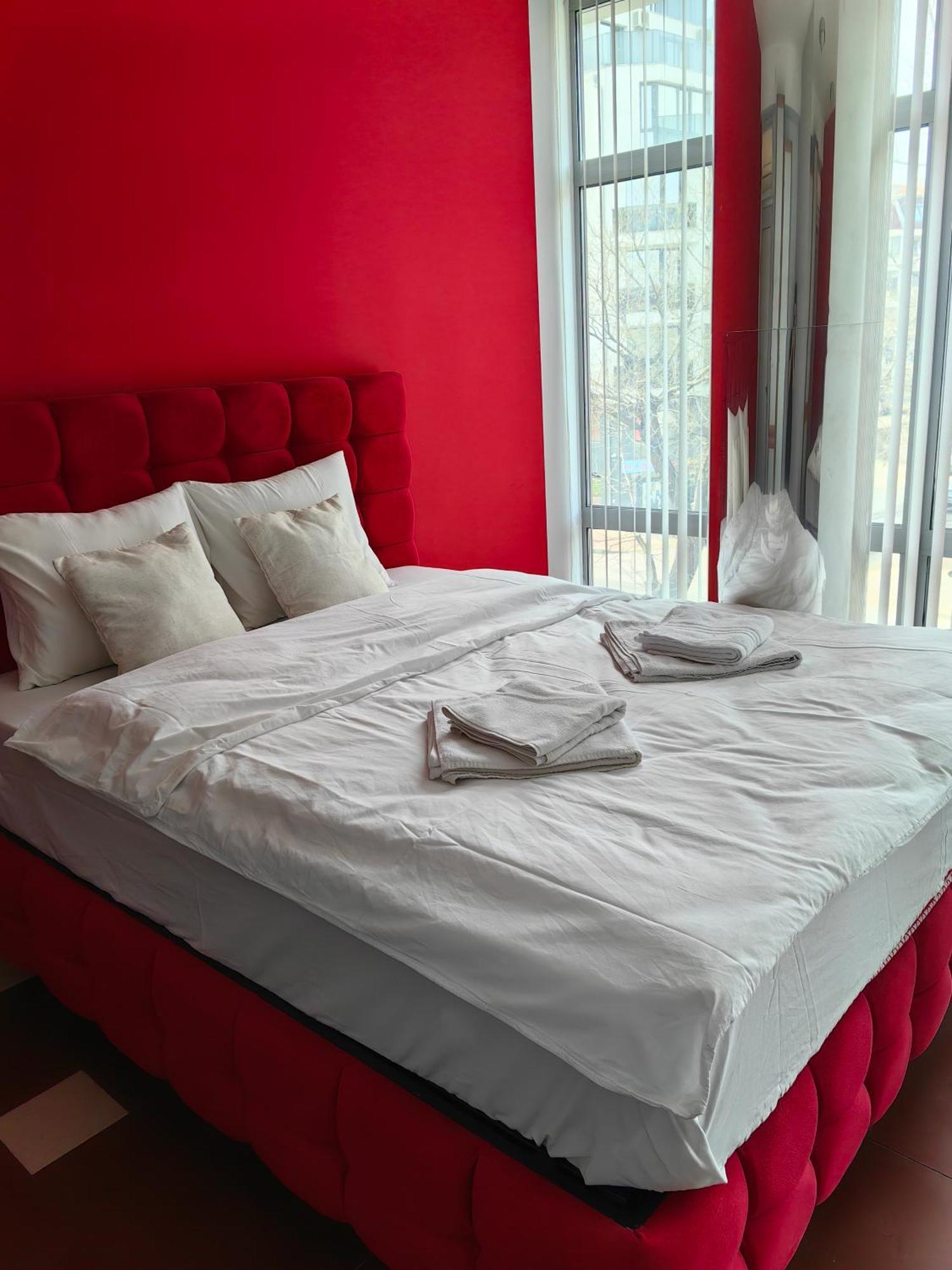 2 Bedrooms Apartment. Plovdiv Exterior foto